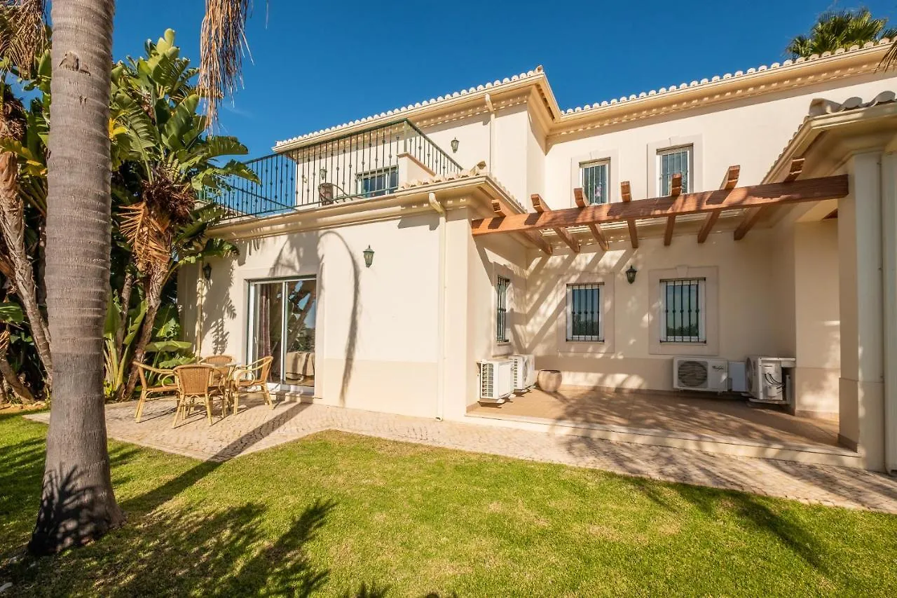 Villa Cordeiro - Heated Pool - Free Wi-Fi - Air Con Guia  Guia (Faro)